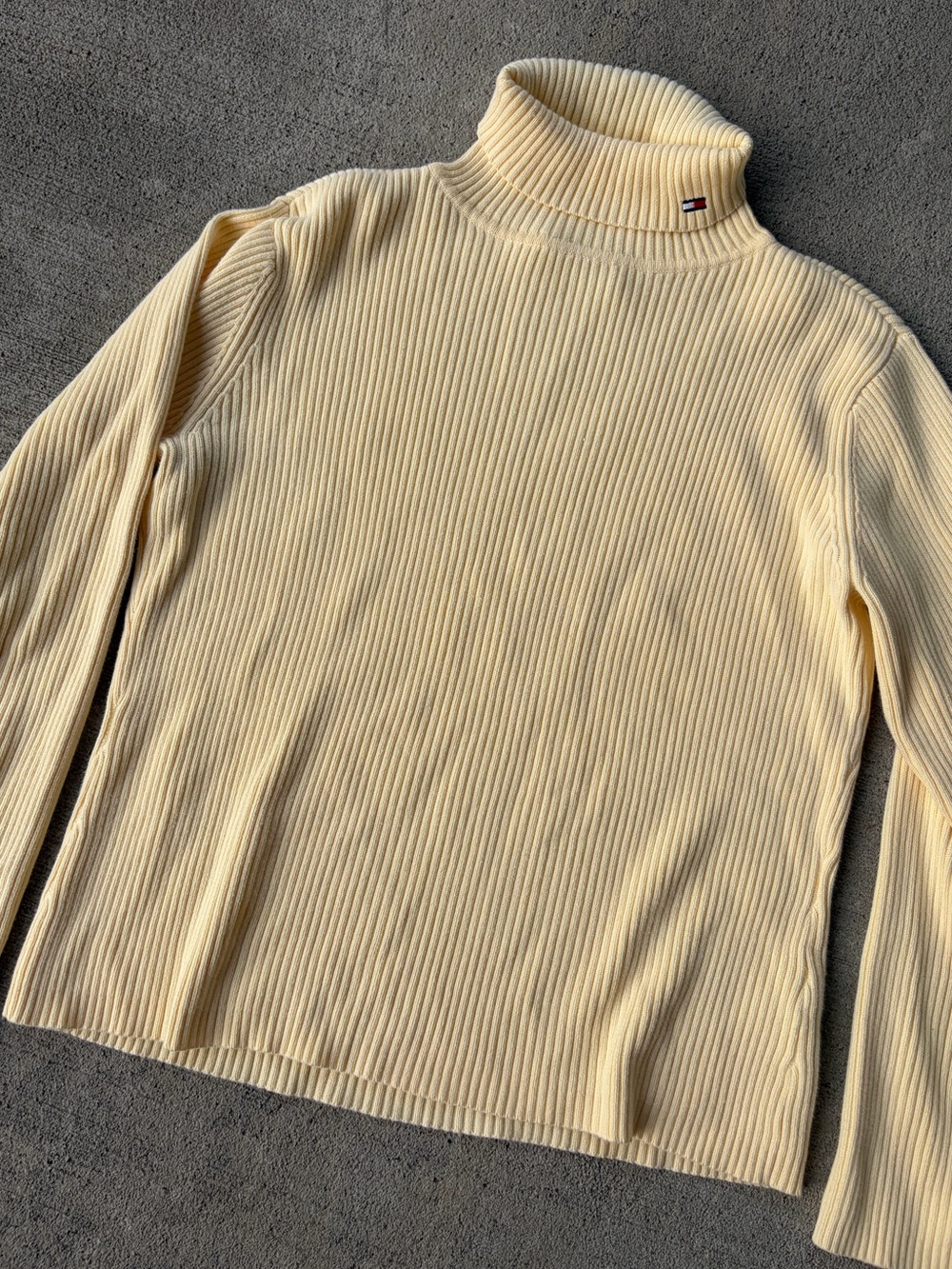 Vintage 90s Tommy Hilfiger jeans butter yellow ribbed turtleneck sweater Y2K top